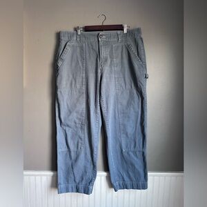 Old Navy Cargo Denim High Waisted Relaxed Fit Pants Size 16